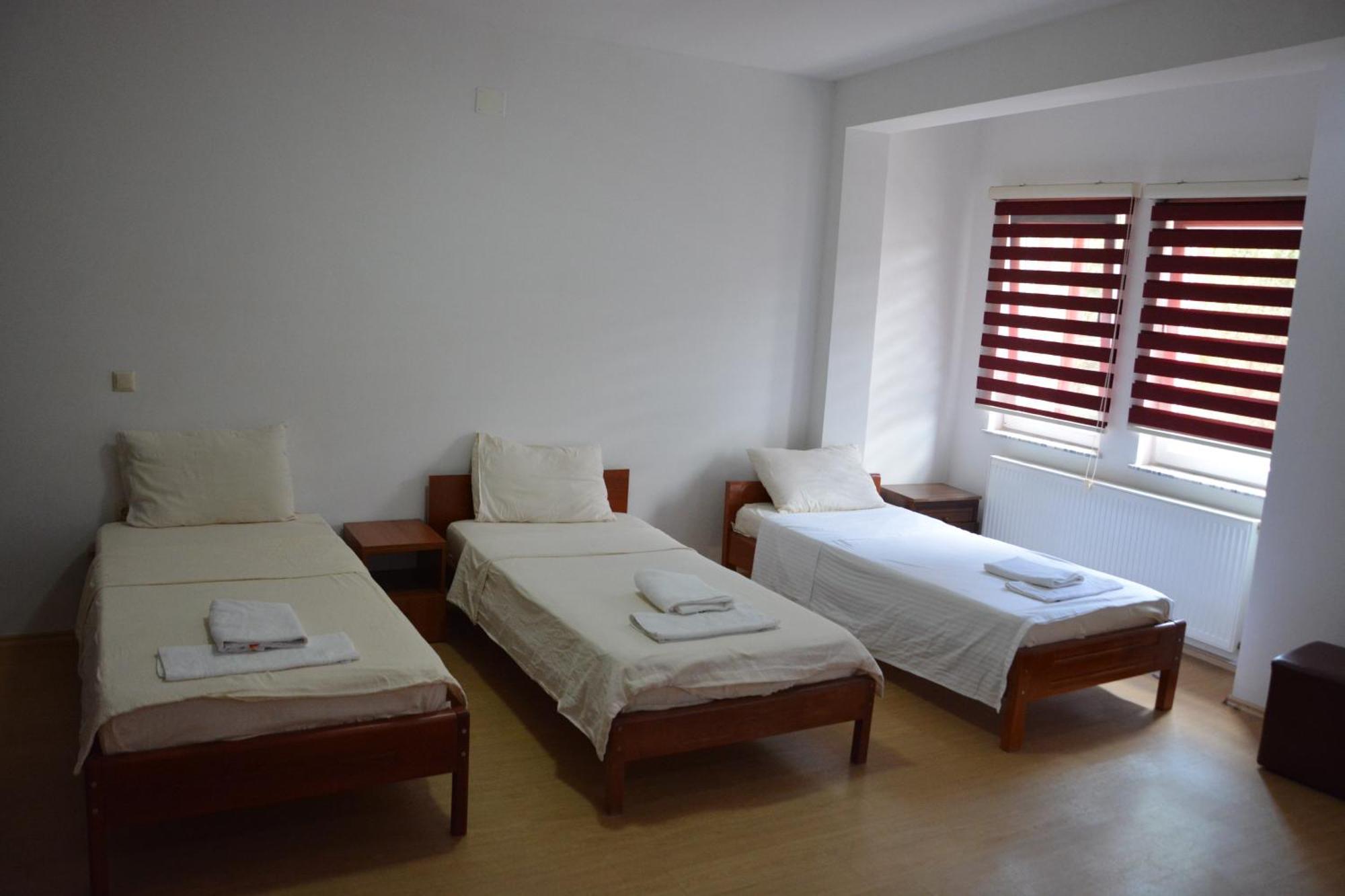 Arabella Hotel Kicevo Экстерьер фото