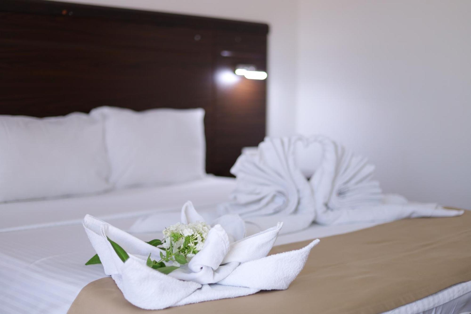 Arabella Hotel Kicevo Экстерьер фото